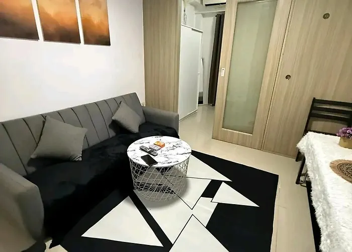 Scape Staycation Homestay *